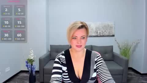 Julia online show from November 2025 07:19:01 AM