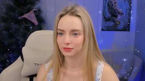 Julia online show from December 2025 02:14:02 PM