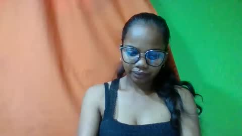 Snapshot of juliah02 chatting on May 2026 07:37:02 AM juliah02 online show from May 2026 07:37:02 AM