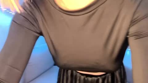 Kate online show from April 2026 09:39:33 PM