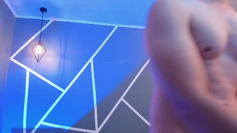 JULIAN  online show from April 2026 11:21:02 PM