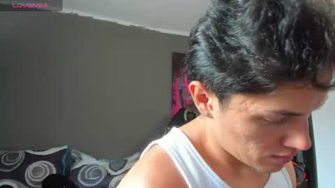 Snapshot of julian_wallace1 chatting on June 2026 02:37:02 PM julian_wallace1 online show from June 2026 02:37:02 PM