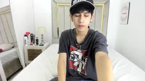 Julian online show from January 2026 07:28:01 PM