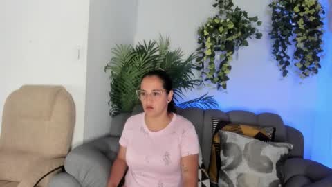 juliana_forero_ online show from October 2025 11:09:01 AM