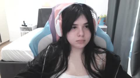 MIa online show from July 2026 01:59:01 PM