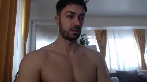 JulianRoyce online show from January 2026 11:04:02 AM