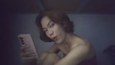 juliaqt30 online show from July 2026 02:43:02 PM