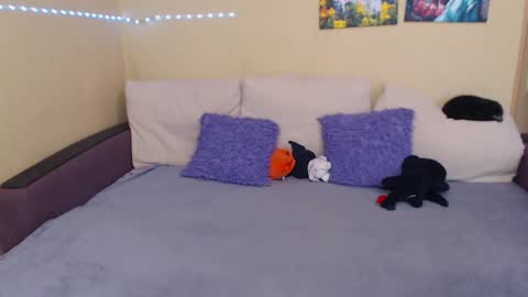 Jul online show from September 2025 02:38:01 PM