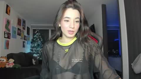 Jeimy Help me to reach 100 thumbs up online show from December 2025 01:54:02 AM