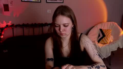 julidropp online show from April 2026 08:04:01 PM