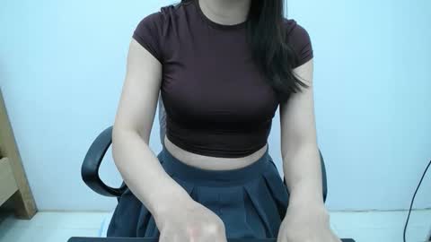 julie9x online show from January 2026 09:49:02 PM