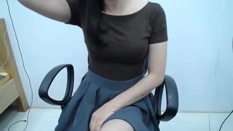 Snapshot of julie9x chatting on May 2026 09:33:01 PM julie9x online show from May 2026 09:33:01 PM