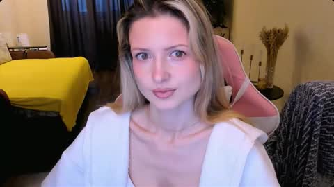 Julie online show from February 2026 04:39:01 AM