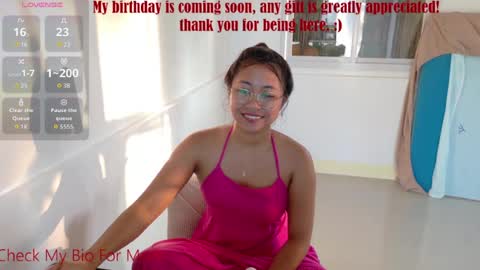 Snapshot of julie_vixen chatting on July 2026 10:34:01 PM julie_vixen online show from July 2026 10:34:01 PM
