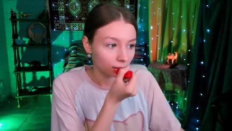 juliedaniel online show from February 2026 04:45:01 AM