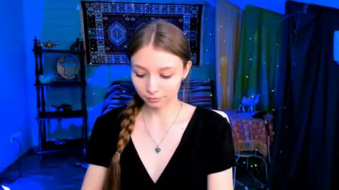 juliedaniel online show from April 2026 08:09:02 AM