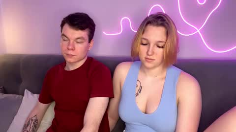 Julie and Thomas online show from October 2025 08:14:02 AM