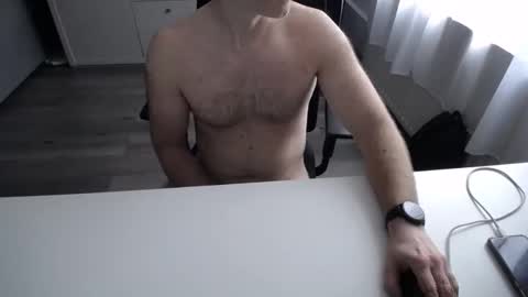 julienneedyou online show from November 2025 09:36:01 AM