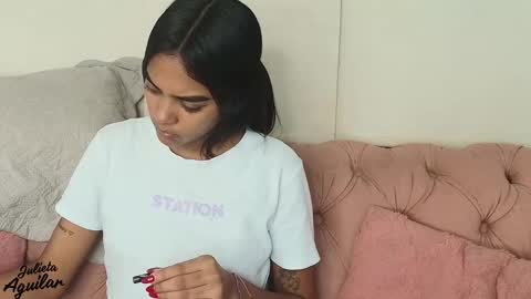 Juli online show from February 2026 07:42:02 PM