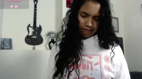 Snapshot of julieta_parker7 chatting on May 2026 03:01:02 AM Julieta online show from May 2026 03:01:02 AM