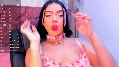 Julieta  online show from May 2026 01:28:01 PM