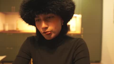 julietawinona online show from December 2025 05:40:02 PM