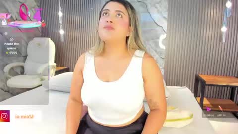 Julietha online show from June 2026 02:05:01 AM