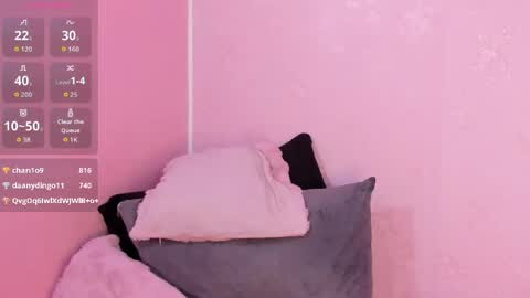 Julieth online show from April 2026 07:45:01 AM