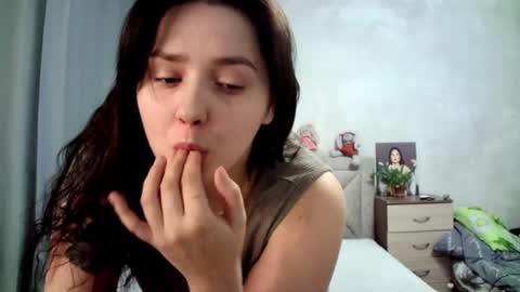 Snapshot of julietkalen chatting on January 2025 09:48:02 AM Julietkitty online show from January 2025 09:48:02 AM