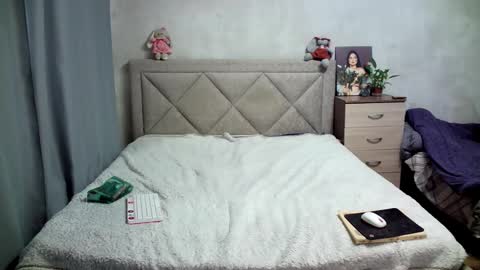 Snapshot of julietkalen chatting on January 2025 09:17:01 AM Julietkitty online show from January 2025 09:17:01 AM