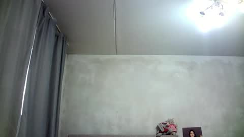 Snapshot of julietkalen chatting on February 2025 05:08:01 AM Julietkitty online show from February 2025 05:08:01 AM