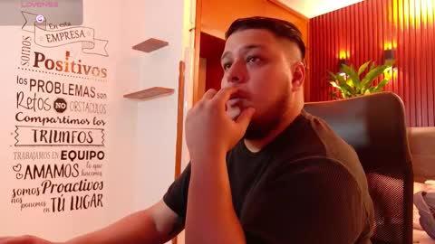 julietta max  online show from December 2025 11:59:02 AM