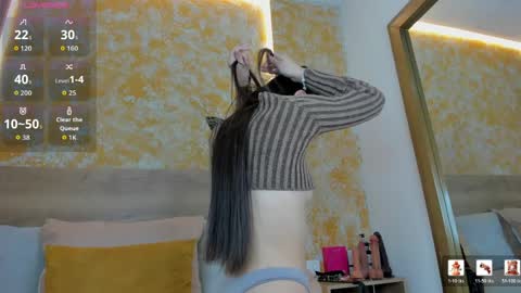 Julieta online show from April 2026 12:06:02 PM