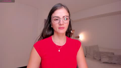 Snapshot of juliettabasset chatting on February 2025 12:06:02 PM JULIETTA online show from February 2025 12:06:02 PM