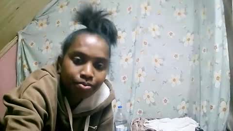 Snapshot of juliette9794 chatting on September 2025 03:55:01 PM juliette9794 online show from September 2025 03:55:01 PM