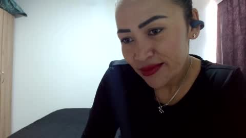 juliette_mur0 online show from July 2026 08:40:02 PM