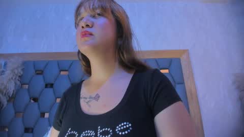 juliette_pretty_ online show from April 2026 07:03:02 PM