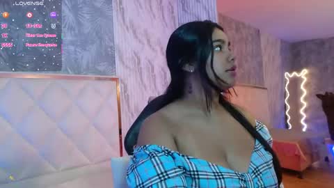 juliieta_tay online show from June 2026 03:11:01 AM