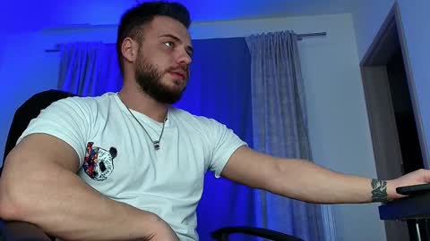 JULiUS   online show from January 2025 02:15:01 AM