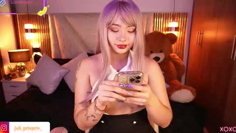 jullianapriv_ online show from February 2026 02:06:02 PM
