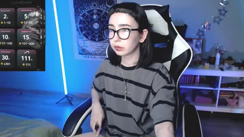 Baroness Von Cringe online show from December 2024 06:50:01 PM