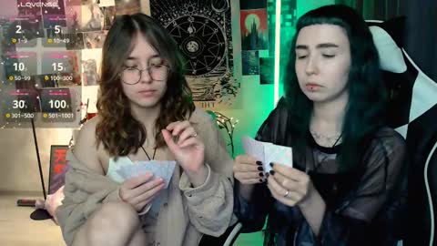 Baroness Von Cringe online show from October 2025 06:04:01 PM