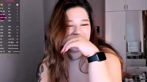 Snapshot of july_slowdive chatting on February 2025 12:44:02 PM Julie online show from February 2025 12:44:02 PM