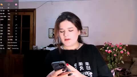 Snapshot of july_slowdive chatting on March 2025 02:23:02 PM Julie online show from March 2025 02:23:02 PM