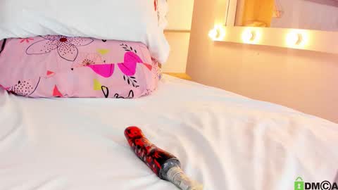  Juliana  online show from November 2025 09:15:02 PM