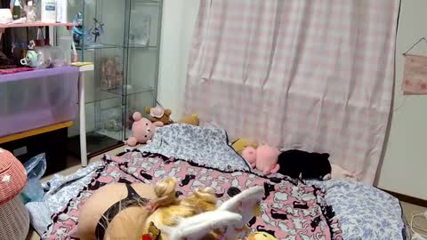 Snapshot of june999bunny chatting on December 2024 01:53:01 AM june999bunny online show from December 2024 01:53:01 AM