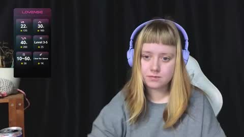 Snapshot of june_shy0 chatting on November 2025 08:17:02 AM June online show from November 2025 08:17:02 AM