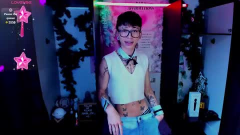 Snapshot of juniior0_0 chatting on February 2025 04:33:02 PM Junior online show from February 2025 04:33:02 PM