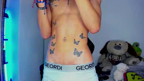 Junior online show from November 2025 02:25:02 AM