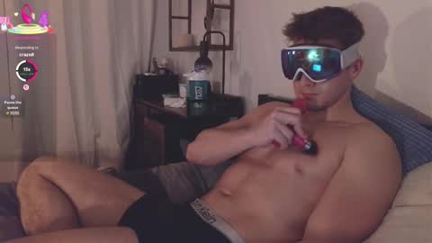 Junior Madison online show from March 2025 02:15:01 AM